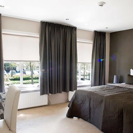 Hotel-Restaurant Thuis! Dinteloord Eksteriør bilde