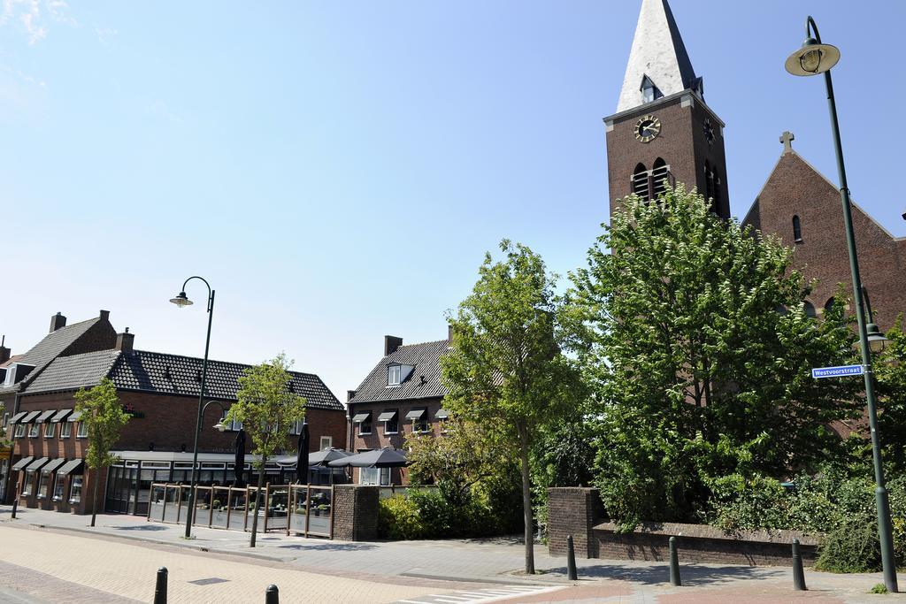 Hotel-Restaurant Thuis! Dinteloord Eksteriør bilde