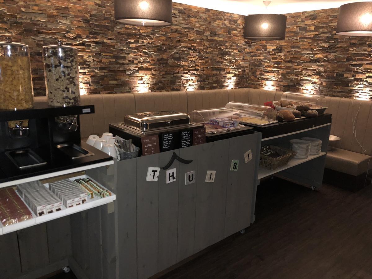 Hotel-Restaurant Thuis! Dinteloord Eksteriør bilde